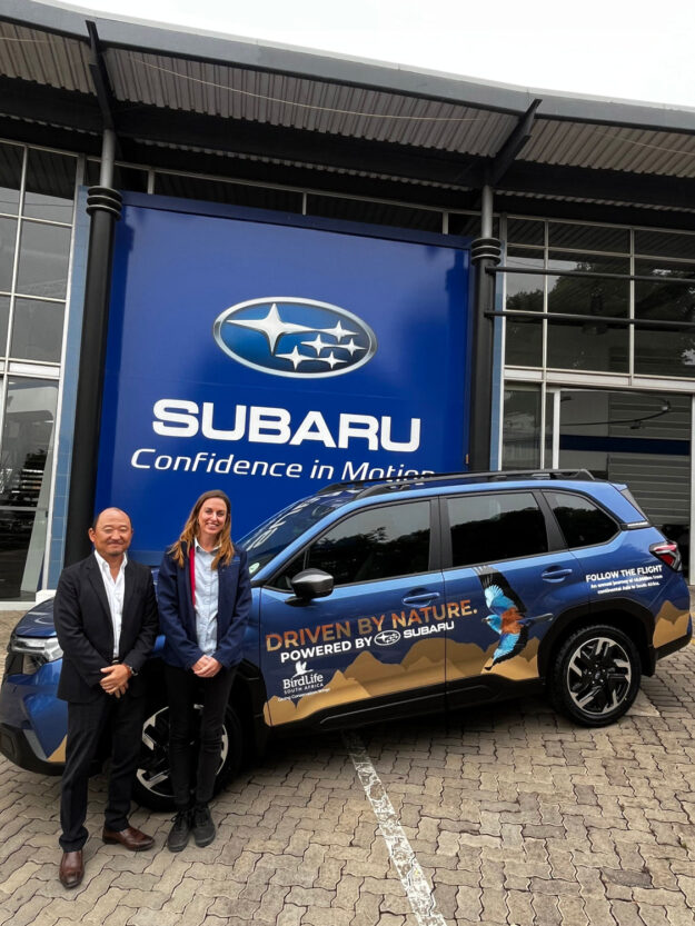 IMG_7226_Jessica Wilmot Jessica with Toshimutsu Tanaka, Managing Director of Subaru Southern Africa. Credit Kurt Martin